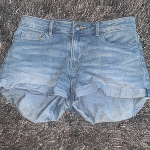 Hm shorts - Jätte fina short från hm i storlek 36