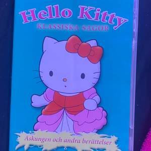 Hello Kitty klassiska sagor, även denna köpt second hand för ett tag sen kollat på den en gång!