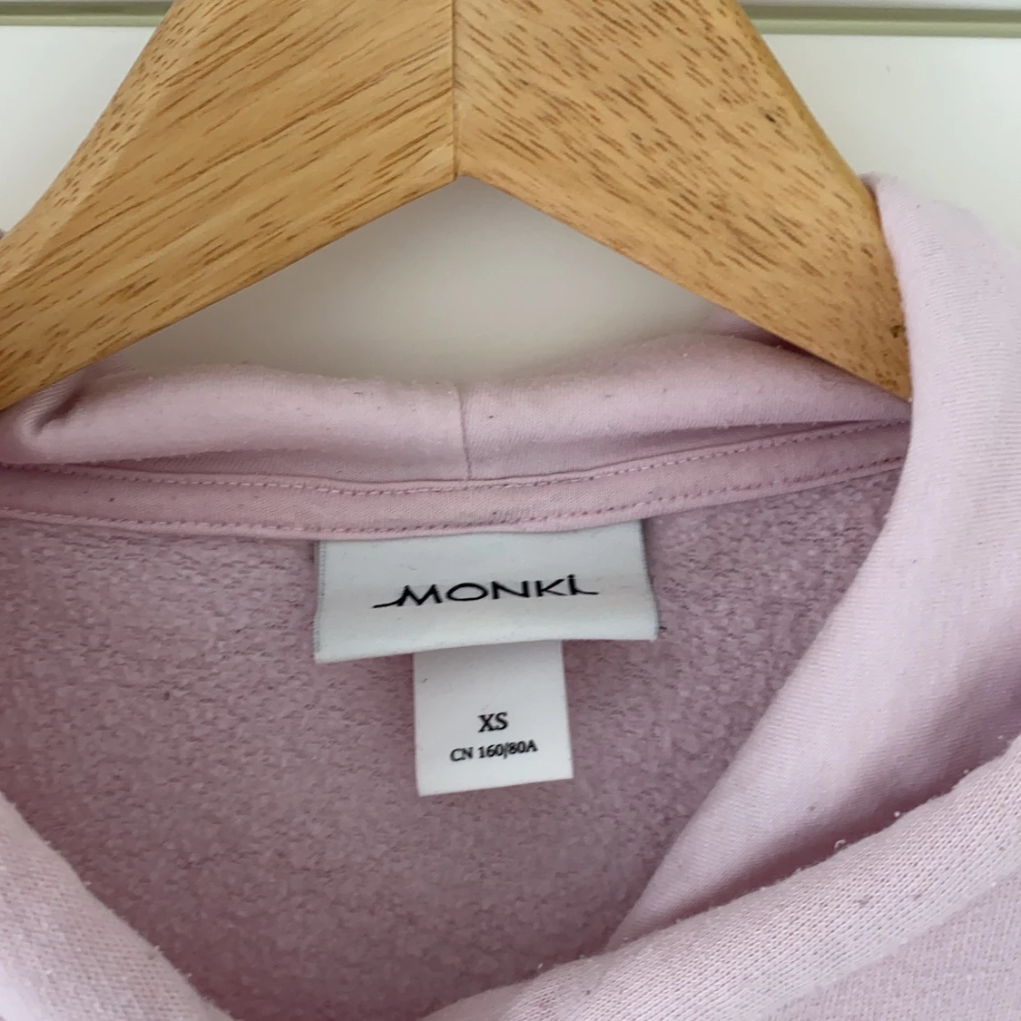 Rosa Hoodie Monki - 91