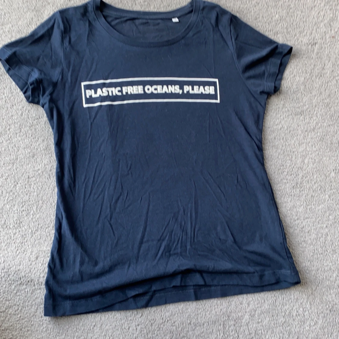 Topp med tryck stl S - nyskick  - 90