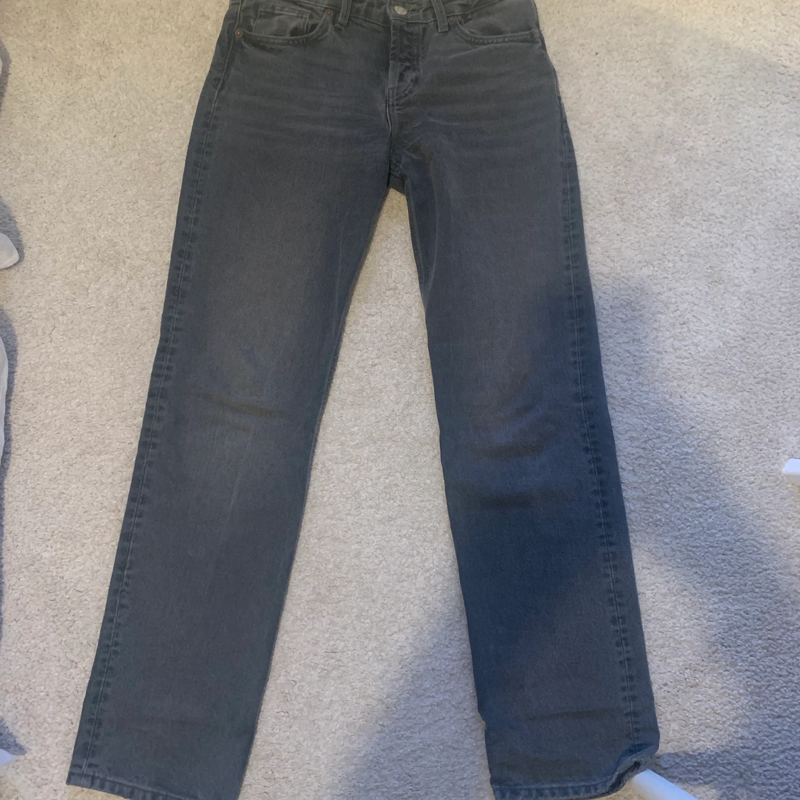 POPULÄRA JEANS ZARA GRÅ - 90