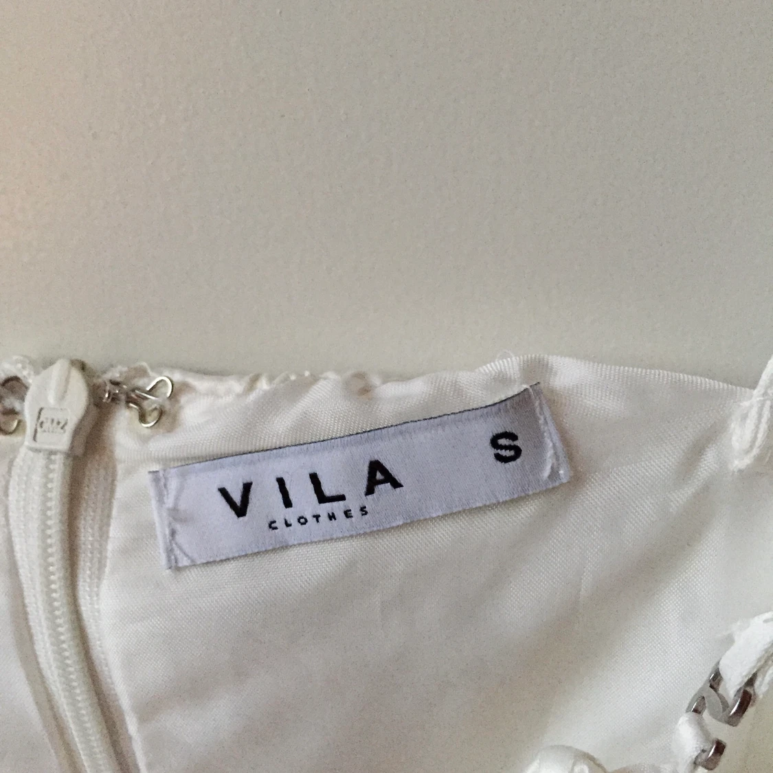 VILA klänning storlek Small - 91