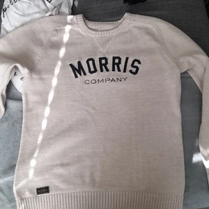 Morris tröja - Stickad märkes tröja 