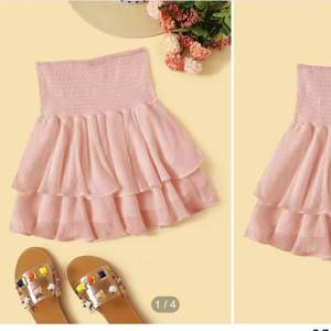 Säljer en jätte fin rosa kjol från SHEIN i storlek xs säljer för jag aldrig använt 
