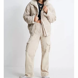 Skater jeans  - Ett par Manchester jeans i skate trousers modellen, fint skick! Bdg, Urban outfitters