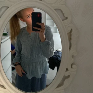 fin topp💜💜💜 - Storlek S🤍🤍