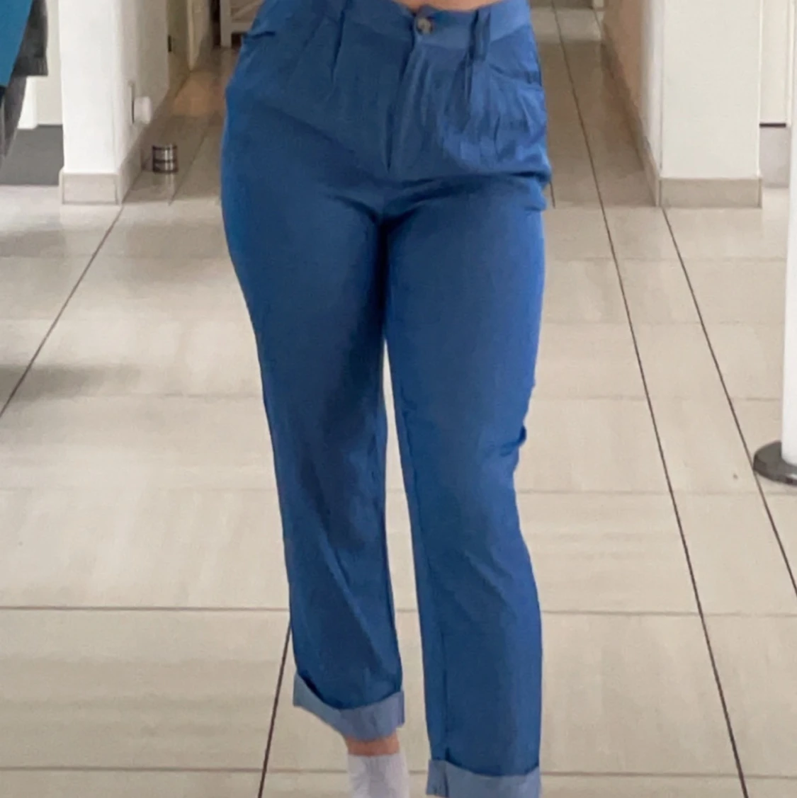 Blå byxor  - 90