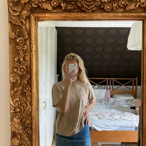 beige tshirt  - beige oversized tshirt ❤️❤️