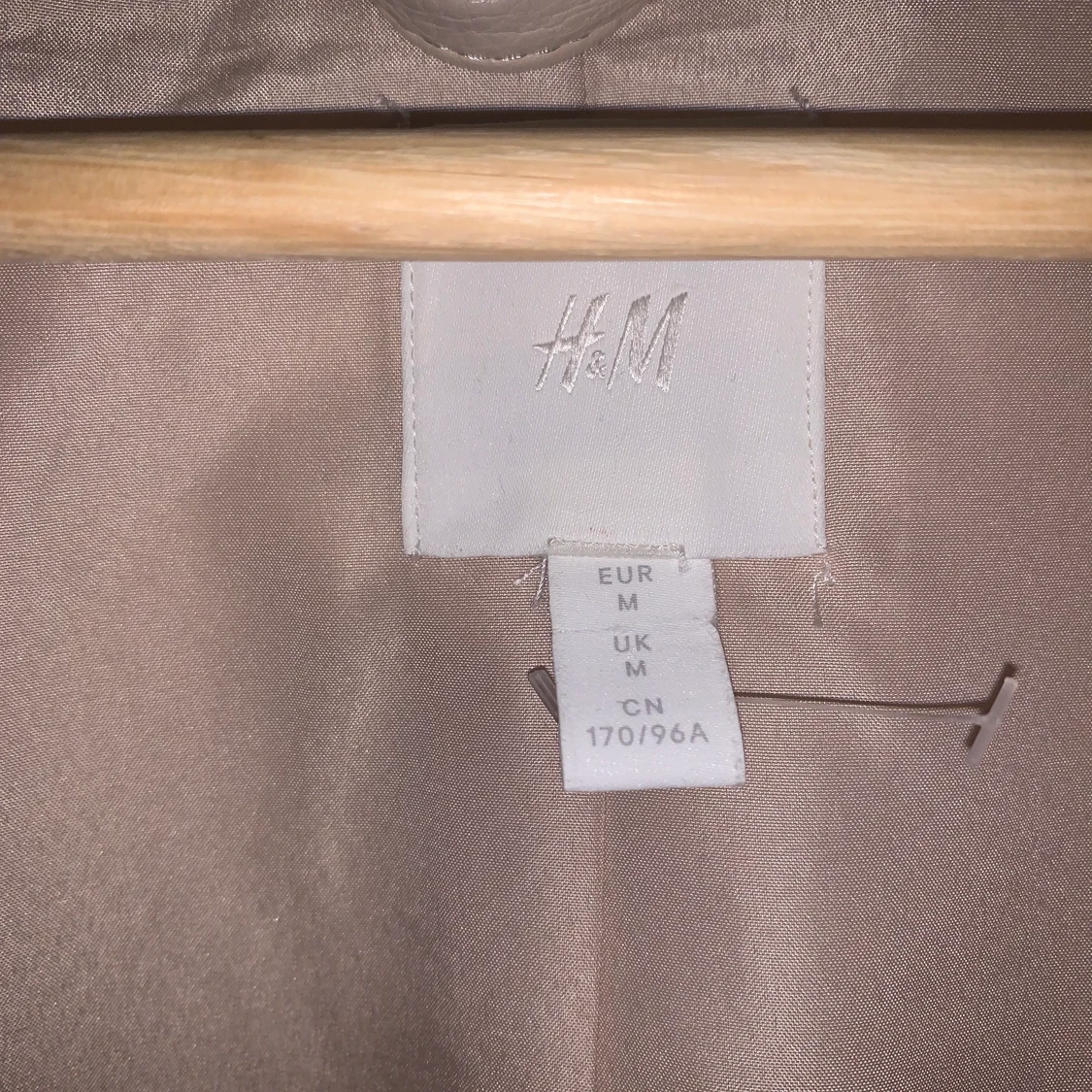 Jacka från H&M i storlek M - 91