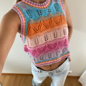 Stickad väst - Superfin stickad väst från Zara som aldrig kommit till användning, frakt tillkommer 💞