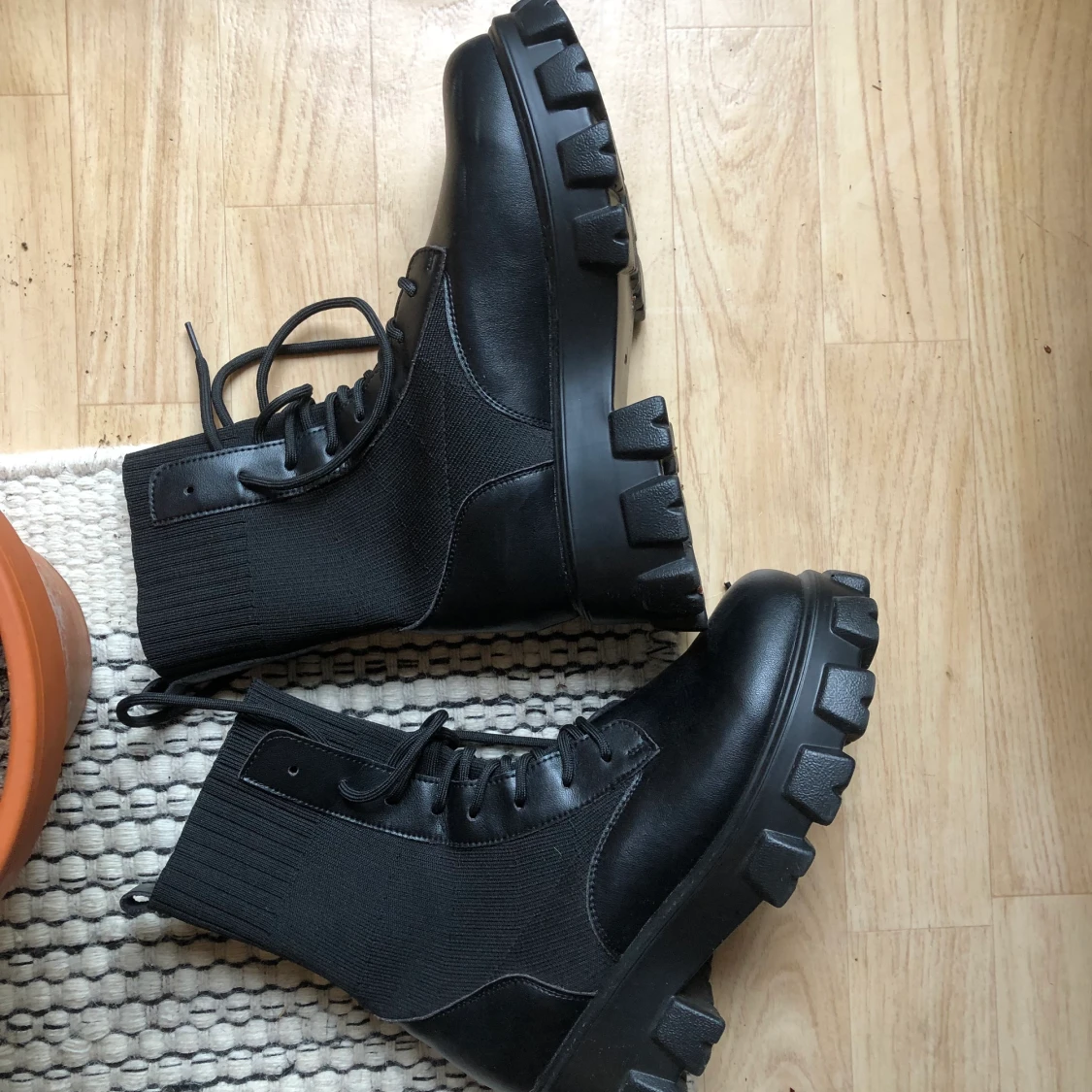 Boots kängor  - 91