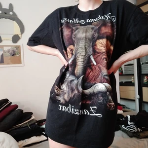 Oversized t-shirt - Text: Hakuna Matata Zanzibar. Köpt på Zanzibar (Tanzania, Afrika)