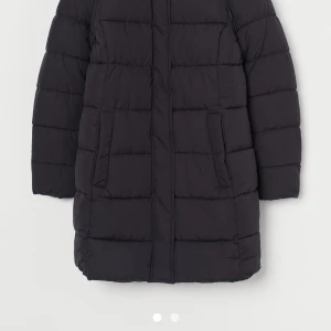 HM jacka storlek XS - Använd jätte lite. I princip som ny skick. 
