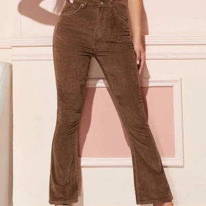 Shein - Säljer dem populära byxorna från Shein då dem inte passade mig:(💗 