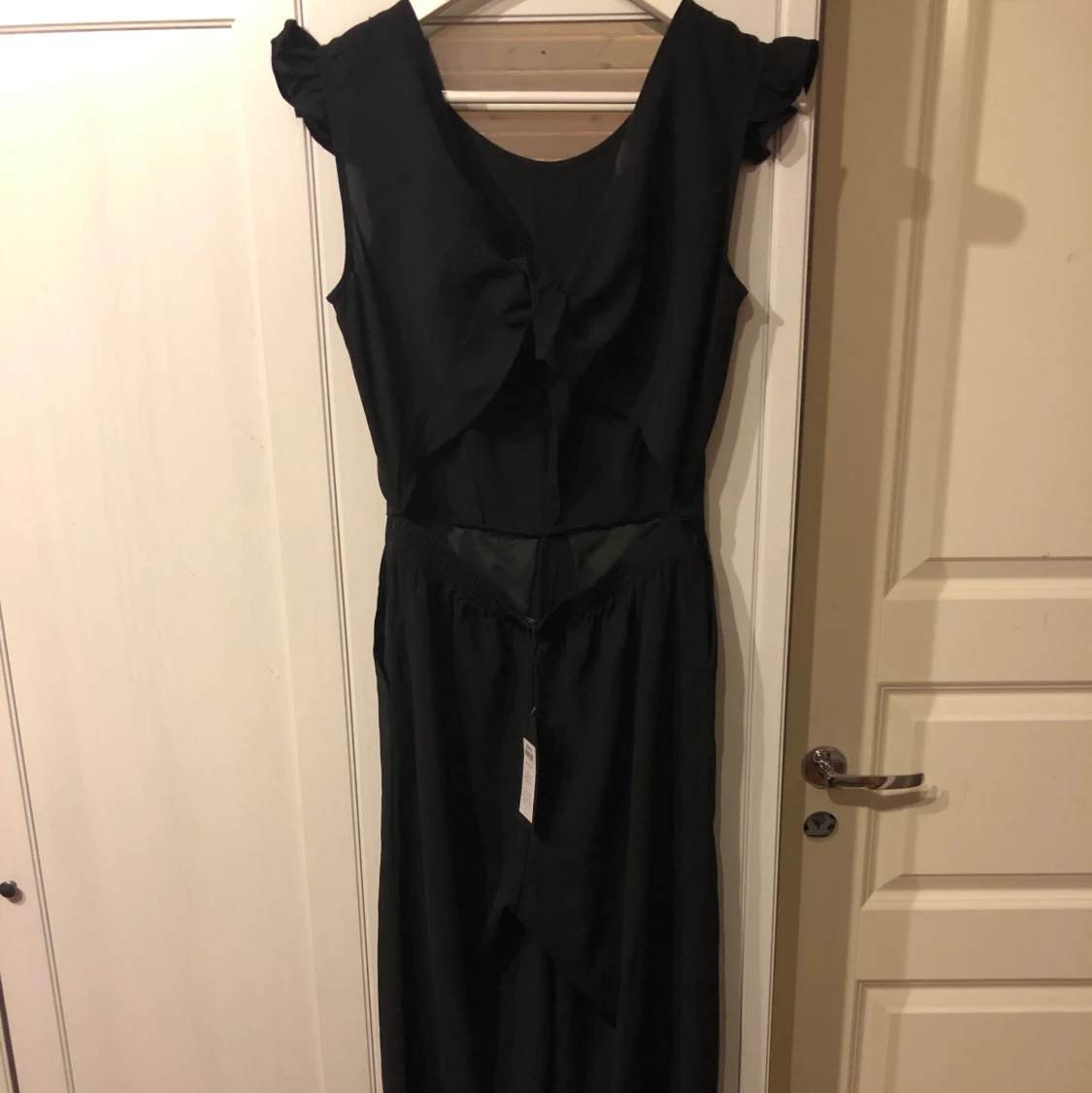 Svart byxdress - 90