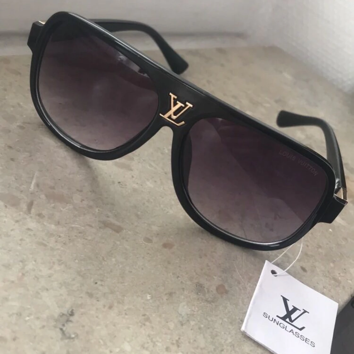 Louis Vuitton Solglasögon