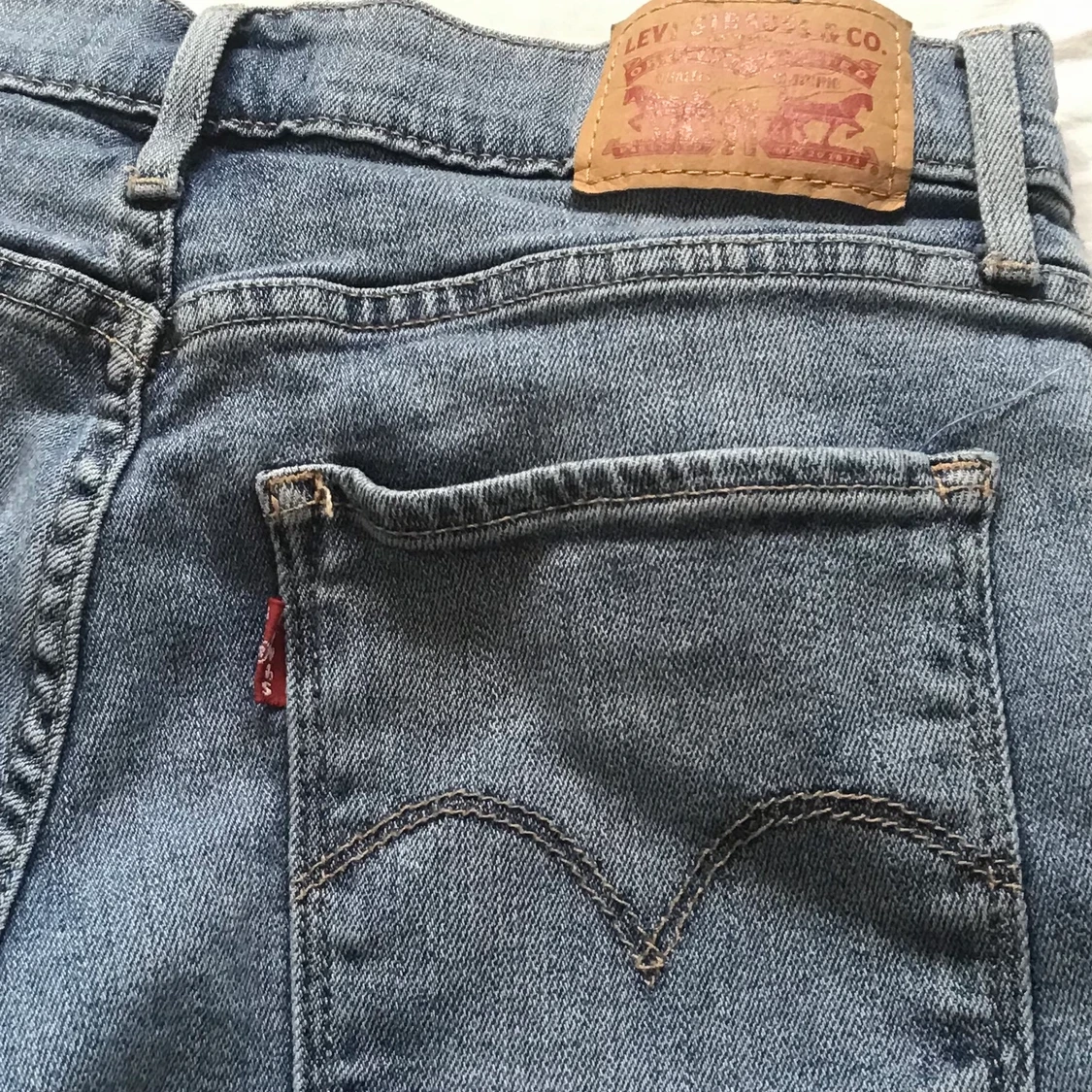 Levis jeans till salu!  - 91