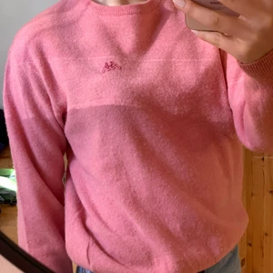 Stickad tröja - Stickad tröja köpt på Humana. Sjuk fin färg! Stl S och jättevarm och skön✨