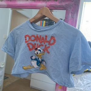 Donald Duck cropped  - Asfin croppad Donald Duck tröja
