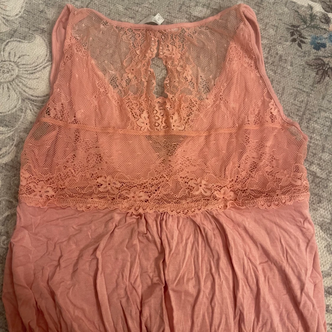 Klänning/ nattlinne med spets - 91