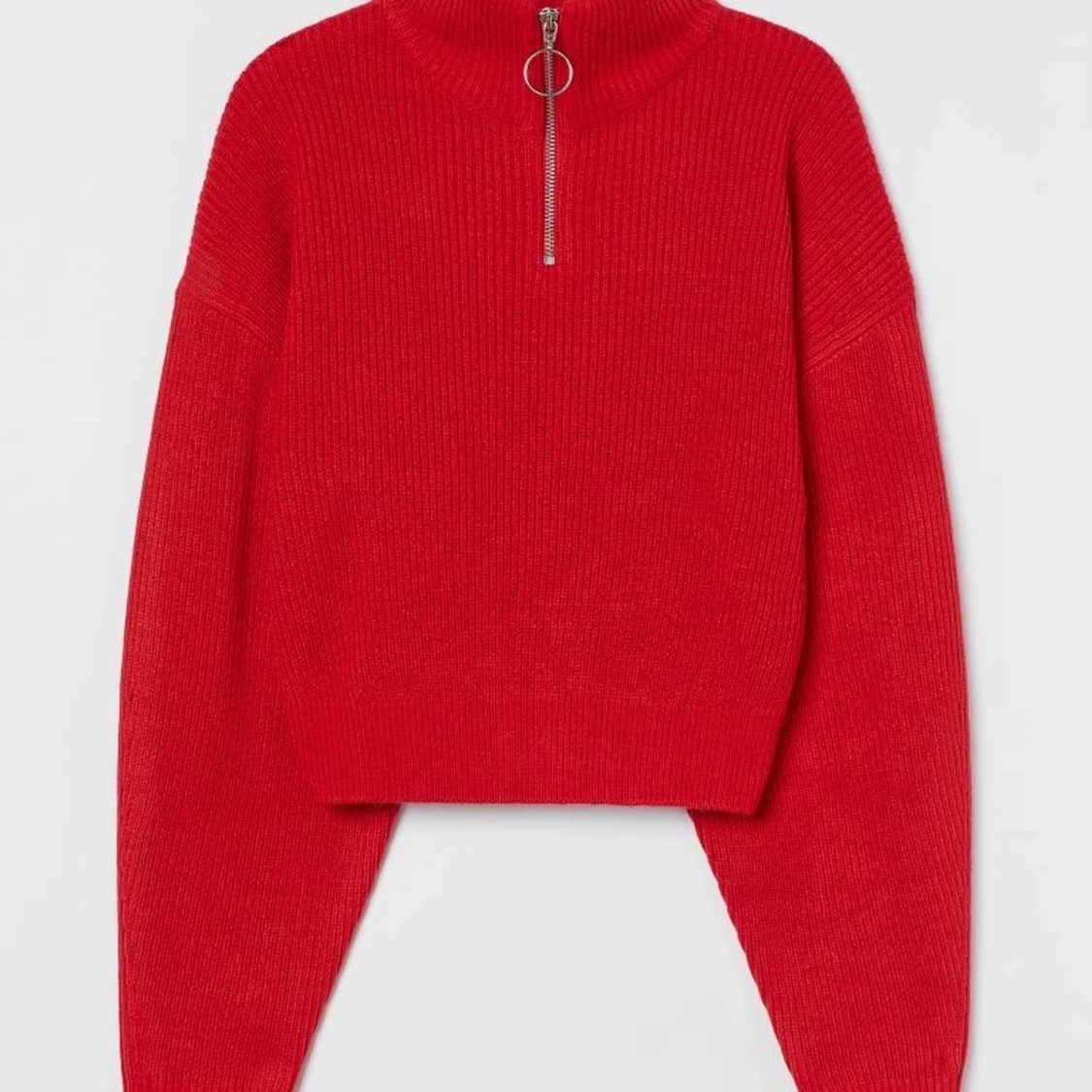 Röd stickad tröja
