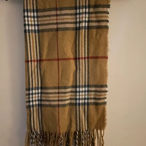 Halsduk  - Brun halsduk 