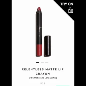 Doucce Matte Lip Crayon - En lipcrayon från Doucce i färgen ”Winterberry”. Säljer då jag har dubletter och råkade köpa fel färg. Originalpris ca 200kr (22$). Helt oanvänd, inte ens swatchad. 