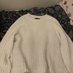 Lager 157 - Stickad oversized tröja från lager 157, den är jätte mysig och mjuk! Älskar denna tröja! 