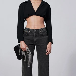 Zara jeans - HELT NYA, svinsnygga jeans från ZARA men de är tyvärr för små för mig