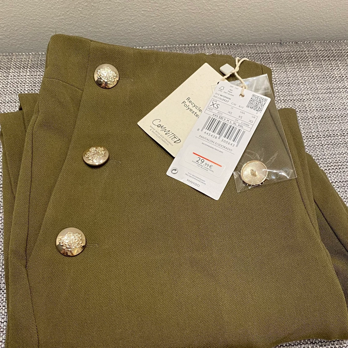 Green trousers with golden garments  - 91