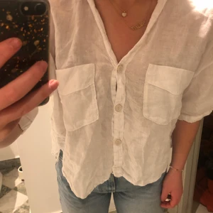 Linneskjorta  - Härlig linneskjorta som är knappt använd