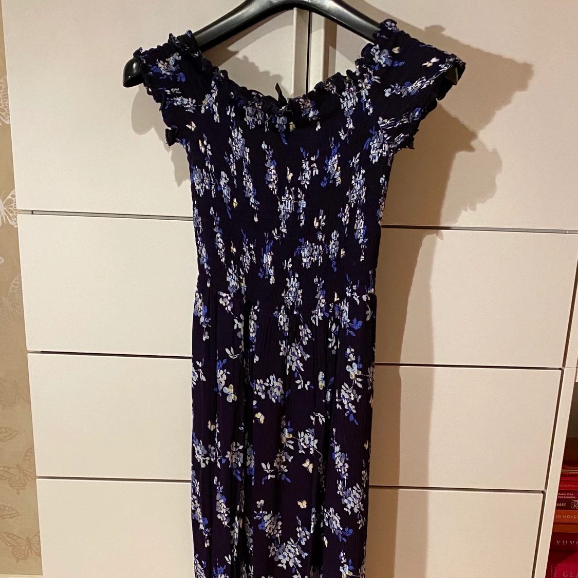 Blå mönstrad långklänning - 90