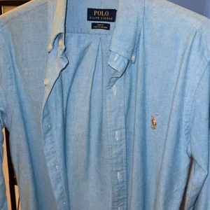Polo Ralph lauren  - Ralph lauren skjorta använts ett par gånger 