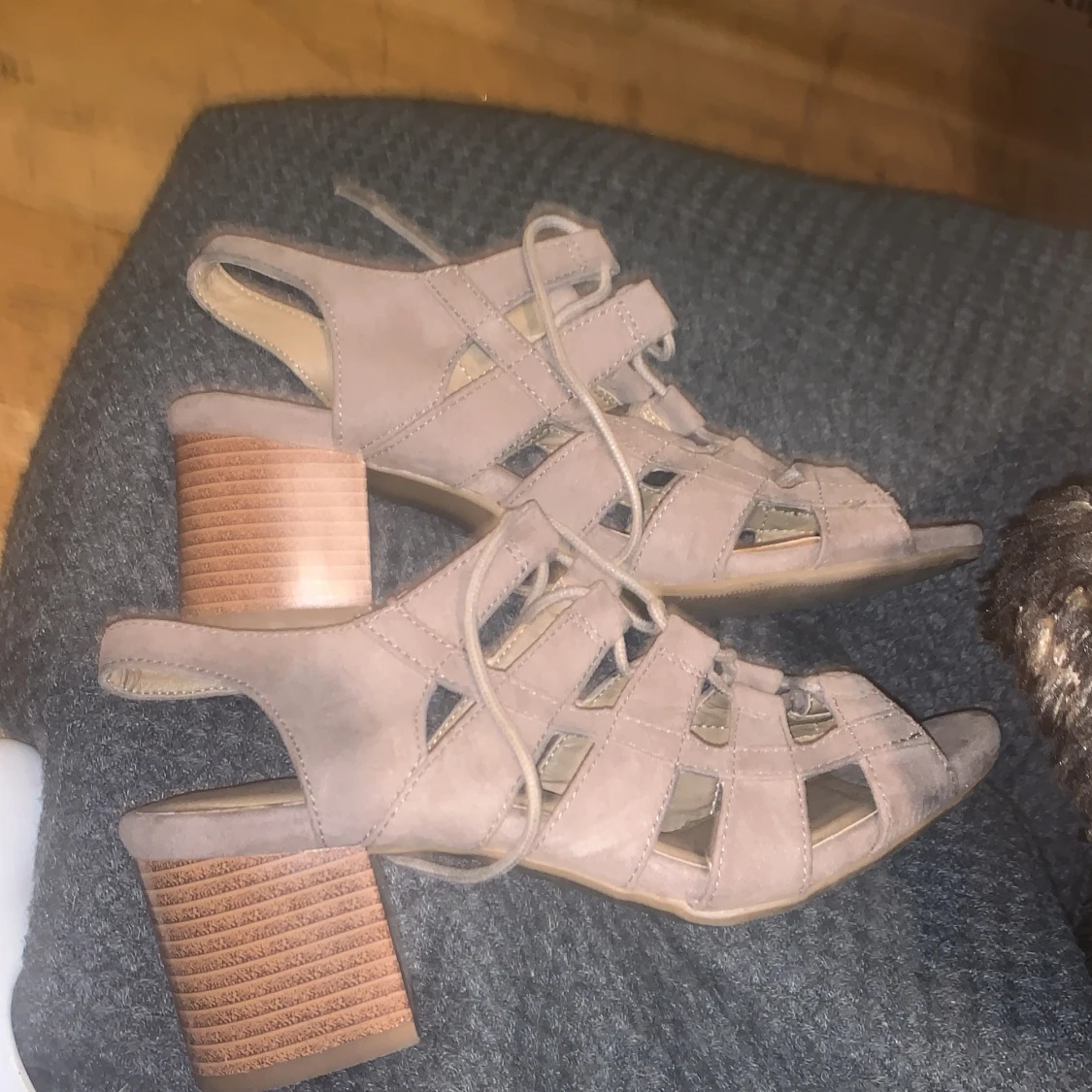 Lace up sandals Size 37 - 91