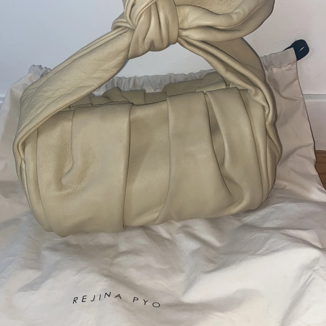 REJINA PYO nane bag beige - 91