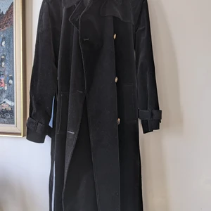 & other stories size 40 - Excellent condition trench coat ,fits oversize,500kr