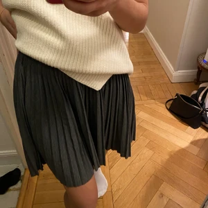 Kjol zara - Aldrih använd, xs-s, 