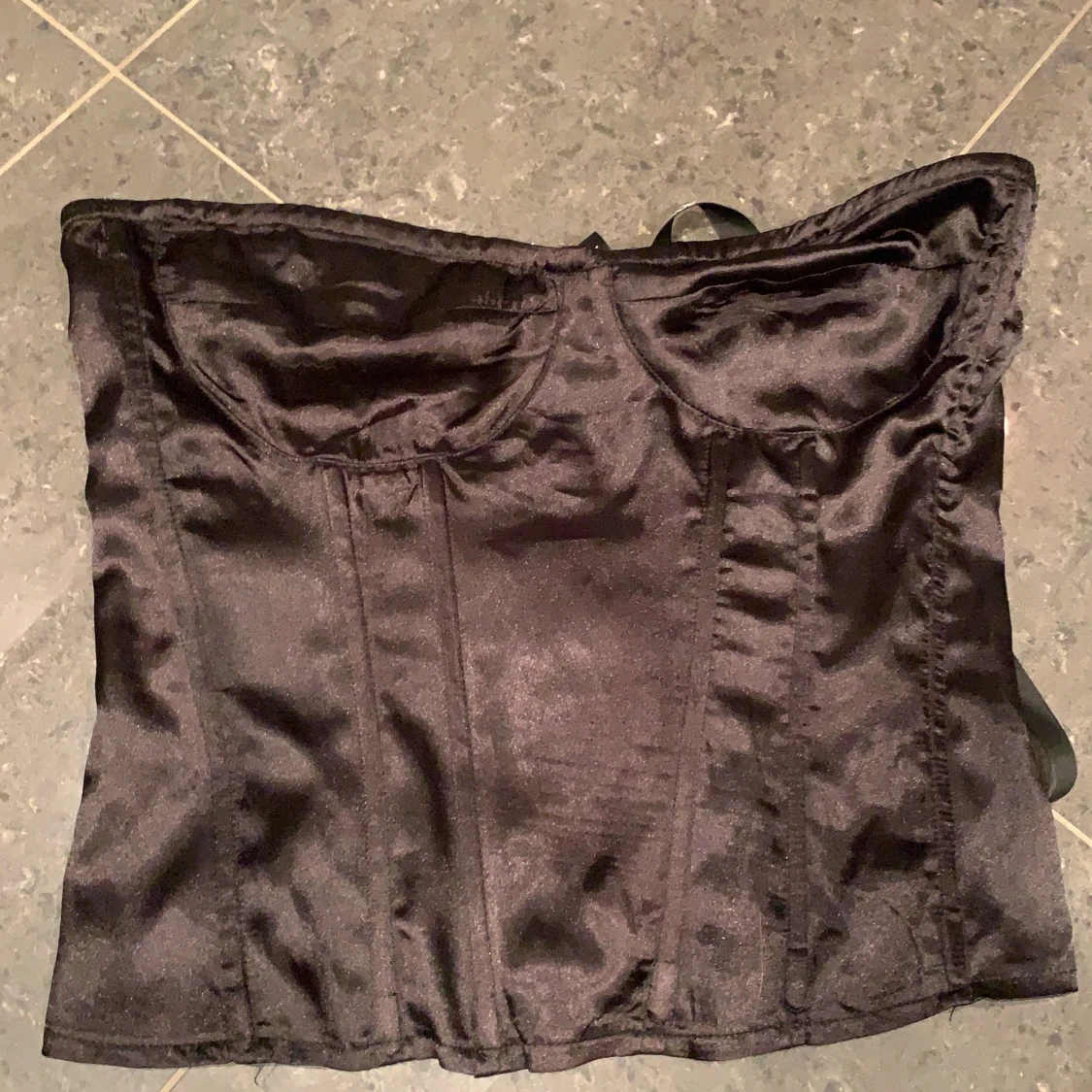 KORSETT BUSTIER TOPP oanvänd