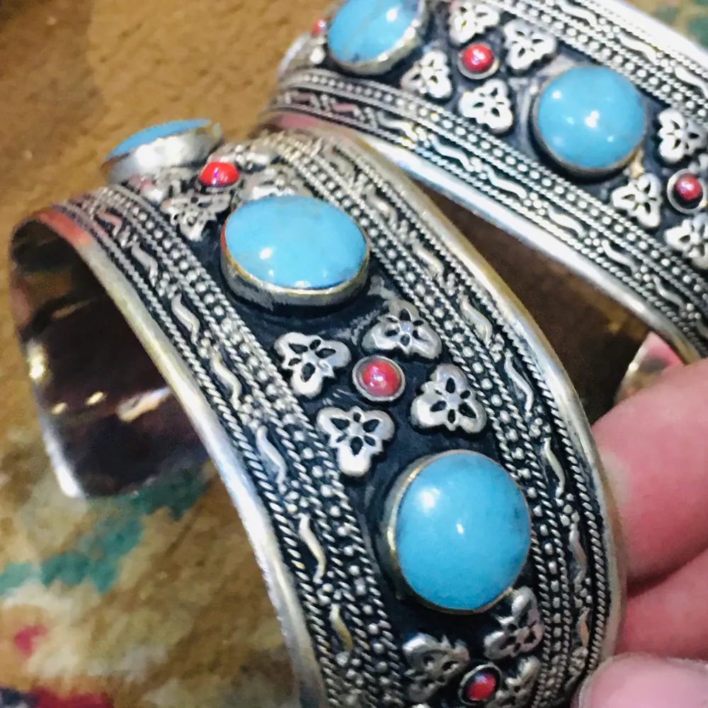 Afghan traditional bracelet handmade .. stones turquoise.. free delivery.. payment via PayPal . Accessoarer.