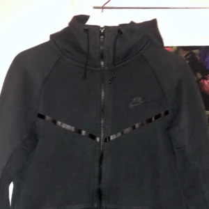Nike Zip Up - Nike zip up , rarely used. Nike Zip Up , knappt använt