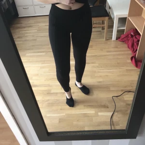 Träningsbyxor från Cubus, storlek S - Träningsbyxor från Cubus, storlek S, knappt använda 