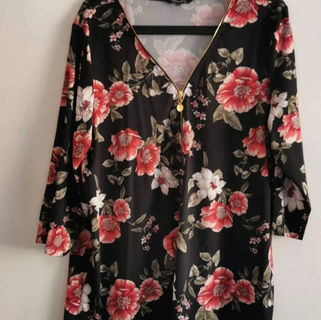 Blommig top Happy Holly strlk 48