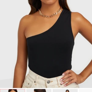 One shoulder top stolek s  - Helt ny topp från nelly.com (lappen är kvar) köparen står för frakten (45kr)  betalning sker via swish :)