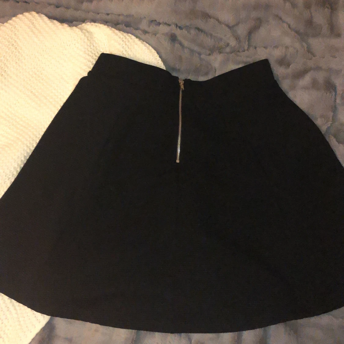 Svart kjol från H&M Divided - 91