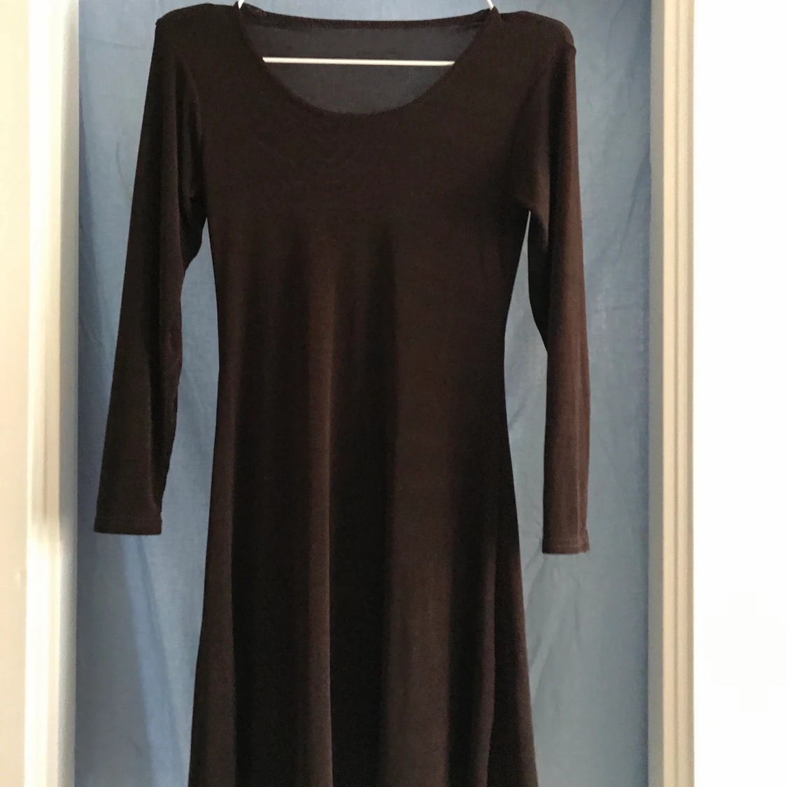 Tunn, mörkbrun, klänning XS - 90