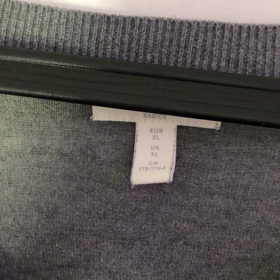 H&M XL 175/116A - 90