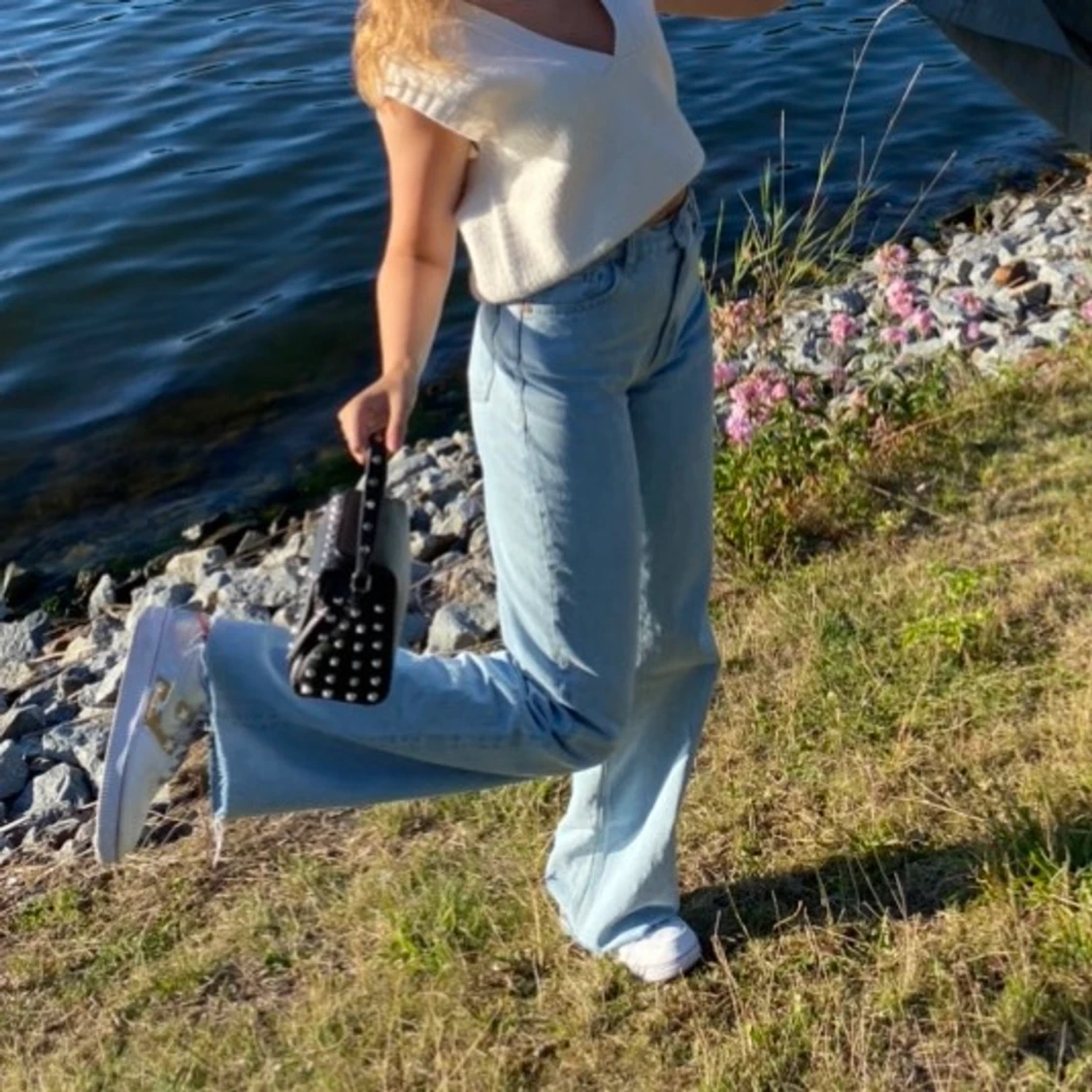 Ljusblåa högmidjade jeans - 90