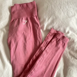 Träningstights  - Träningstights från Gymshark i strl S. Knappt använda💖