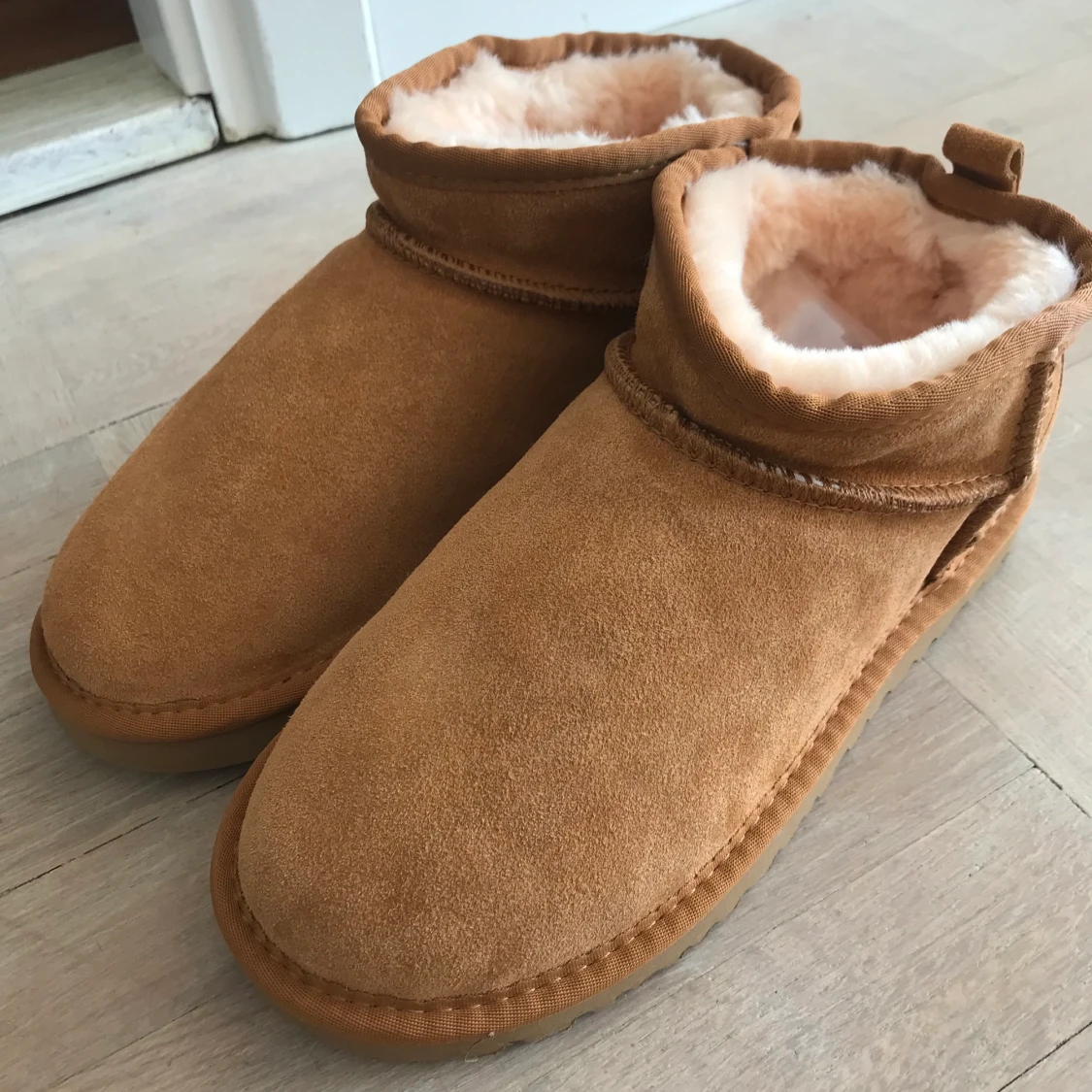 UGG ultra mini 