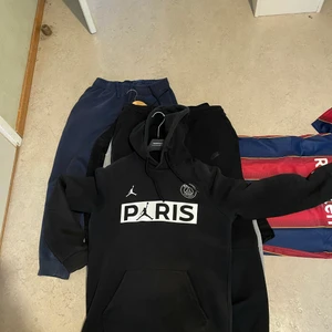 Psg hoodie - Psg hoodie storlek M